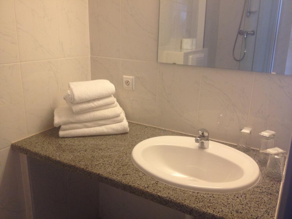 Hotel Le Strasbourg Mulhouse Bilik gambar