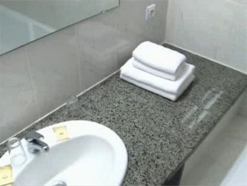 Hotel Le Strasbourg Mulhouse Luaran gambar